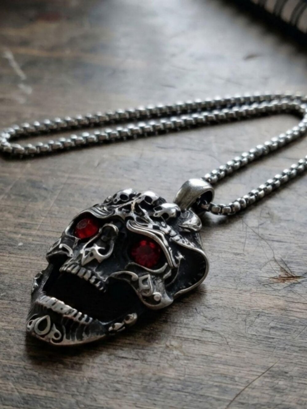 Mens red crystal skull pendant necklace